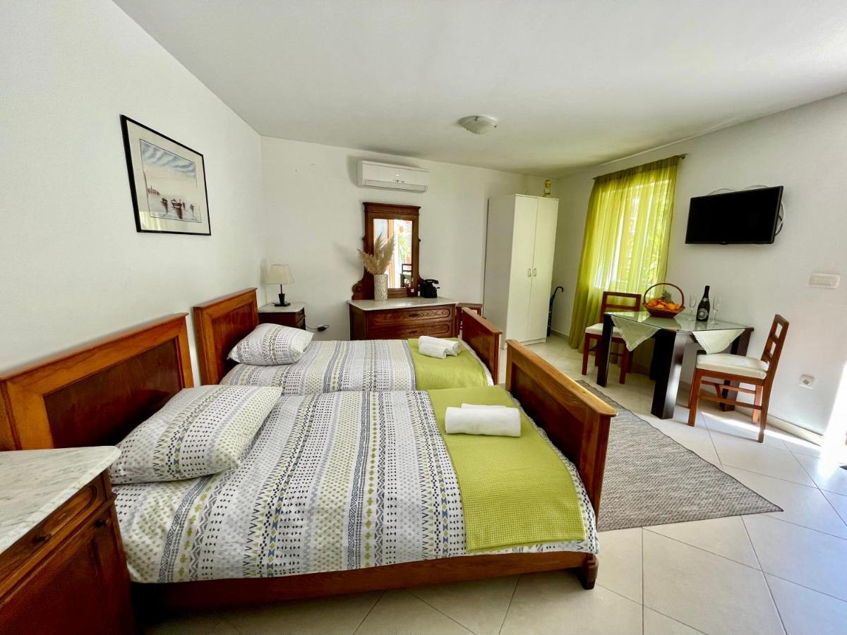 Guest house Kresic